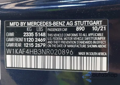 2022 Mercedes-Benz C 300 4Matic z USA, uszkodzony, nr VIN W1KAF4HB3NR020896